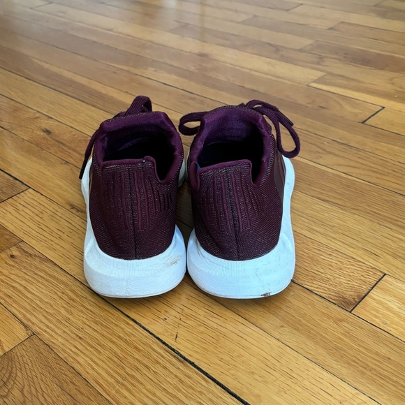 Adidas sneakers - Picture 3 of 4